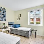 2 Bedroom Beautiful In Tatil Evi Tranekær