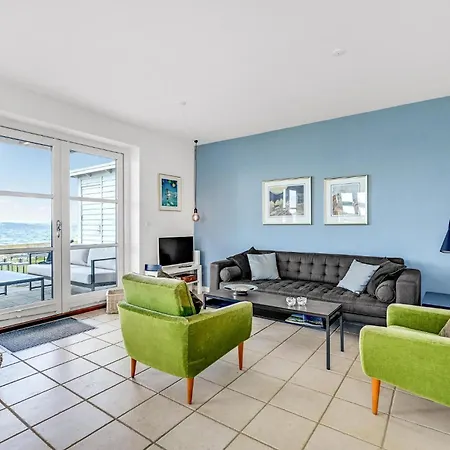 2 Bedroom Beautiful In *