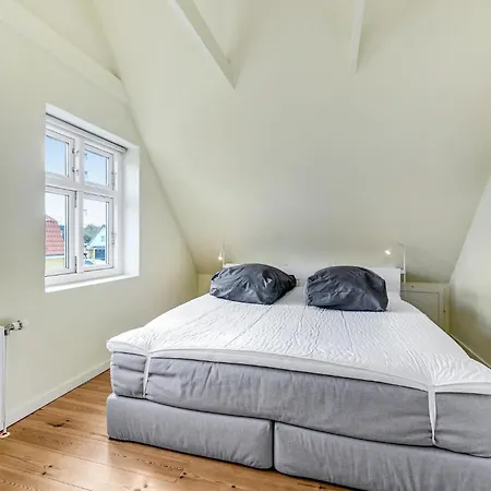 Casa vacanze 2 Bedroom Beautiful In *