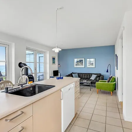 2 Bedroom Beautiful In Tranekaer