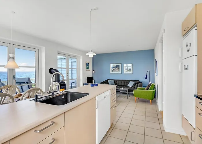 2 Bedroom Beautiful In Tranekær