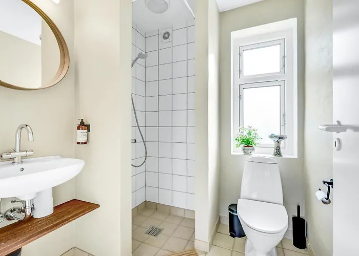 Semesterbostad 2 Bedroom Beautiful In *