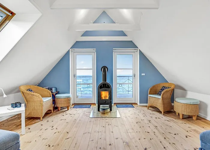 Semesterbostad 2 Bedroom Beautiful In *